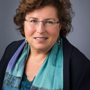 Dr. Nina Woulff